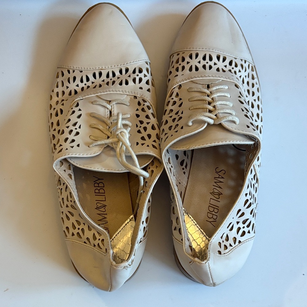 Sam & Libby Beige Lace-Up Flats